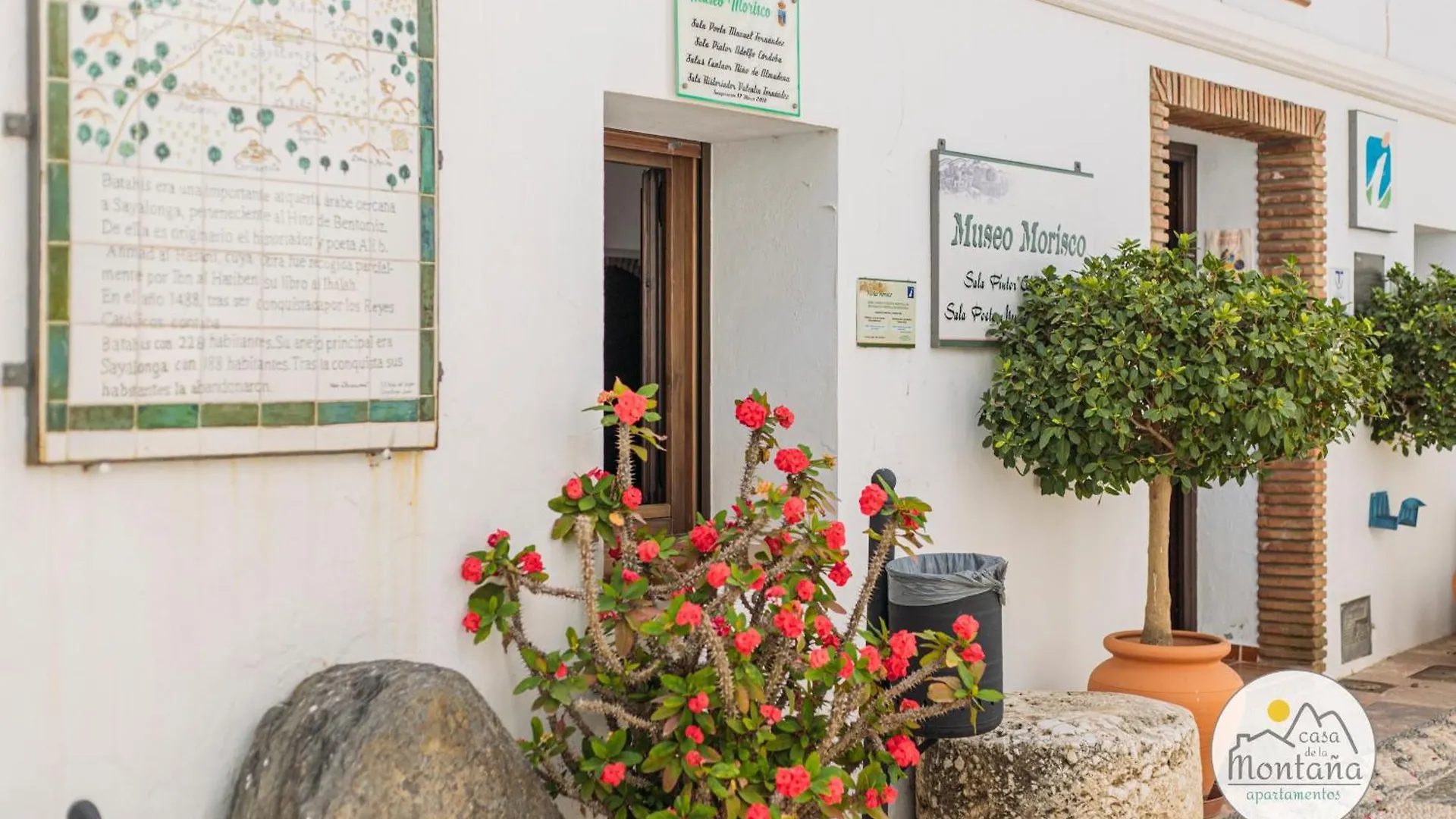 Casa De La Montana Apartments Sayalonga España
