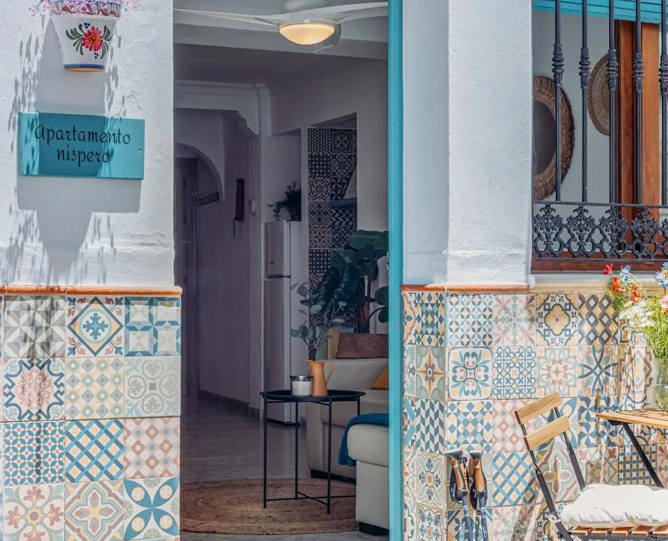 Casa De La Montana Apartments Sayalonga Spain